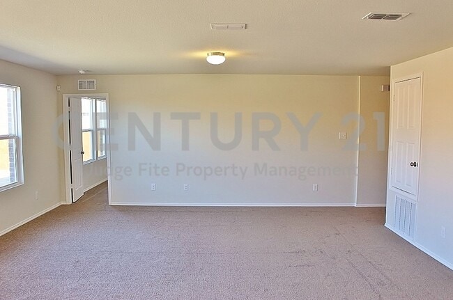 Building Photo - Charming 3/2/2 Home in Burleson For Rent!