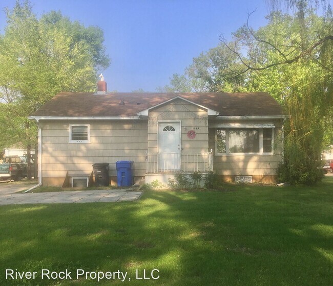 Foto del edificio - 3 br, 1.5 bath House - 1449 University Dri...