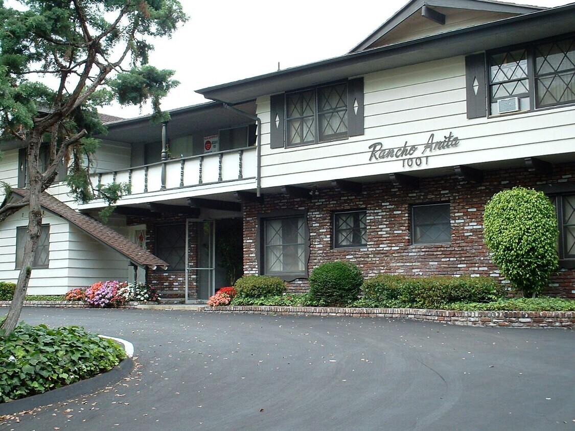 Building Entrance - 1001 Arcadia Ave