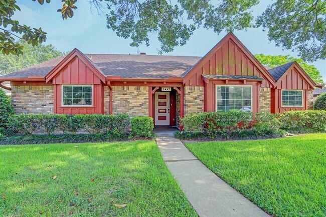 Building Photo - 5647 Lymbar Dr