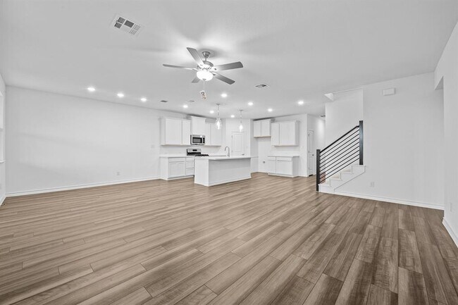 Building Photo - 103 Adeline Rd
