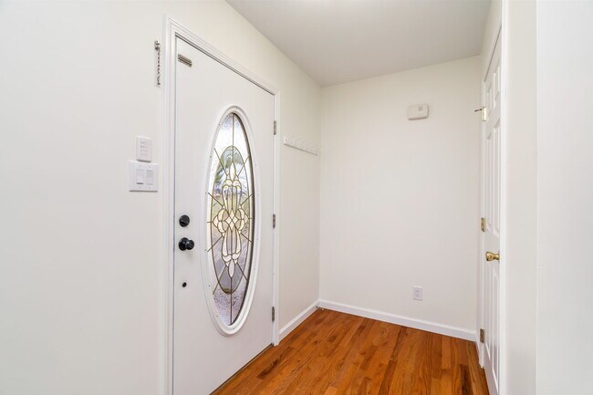 Building Photo - 3446 Tres Bien Ln