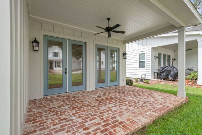 Building Photo - 4725 Mahan Dr