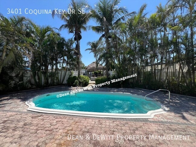 Foto del edificio - 3401 Coquina Key Dr SE