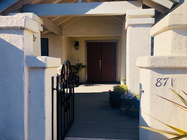 Building Photo - 871 Tempus Circle