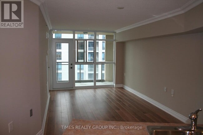 Building Photo - 3 Marine Parade Dr