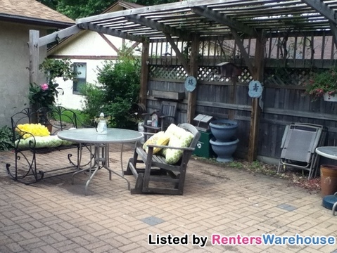 Primary Photo - 223 1st St NW