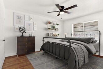 Building Photo - 9724 Windburn Dr