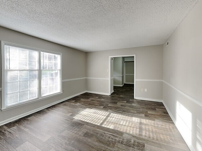 Building Photo - 7222 Lea Wood Ln