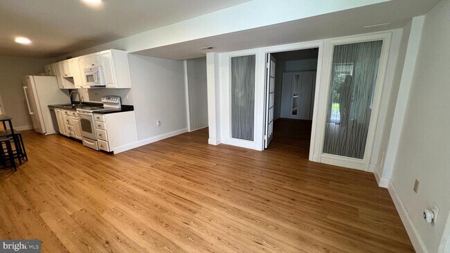Foto del edificio - 12606 Stratford Garden Dr