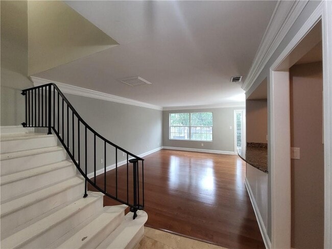 Foto del edificio - 6980 Roswell Rd