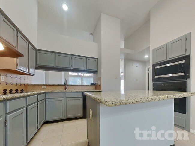 Foto del edificio - 8559 Spring Green Dr