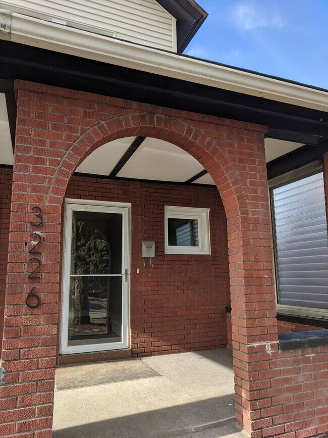 Foto del edificio - 3226 Willett Rd