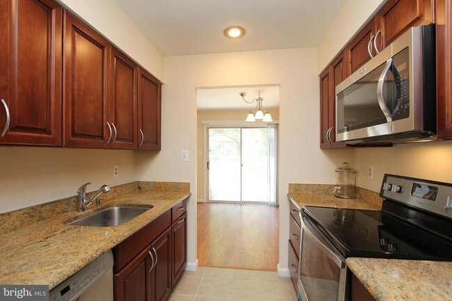Building Photo - 1507 Ingram Terrace
