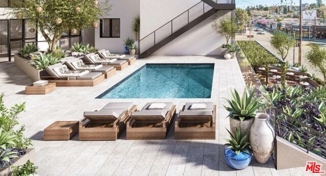 Foto del edificio - 3400 Sunset Blvd