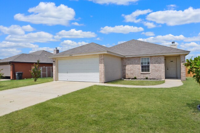 Building Photo - 3607 John Haedge Dr
