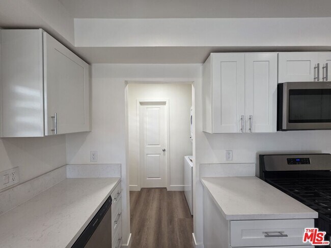 Foto del edificio - 11506 Truro Ave