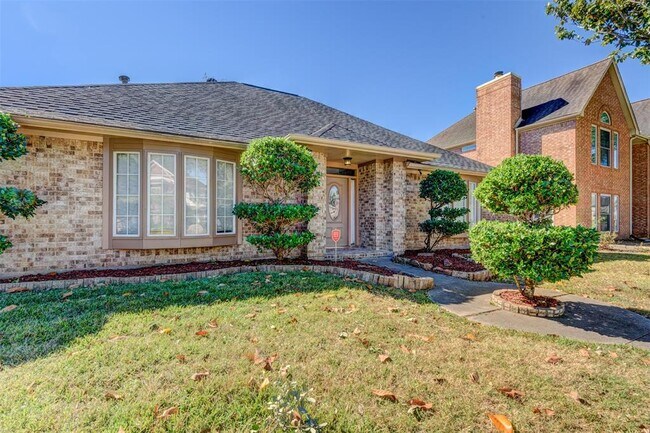 Building Photo - 6502 Inverness Way
