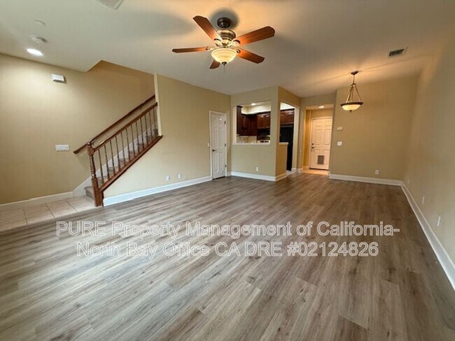 Building Photo - 676 Casella Way