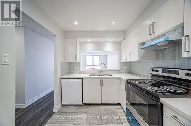 Building Photo - 2470-2470 Eglinton Ave W
