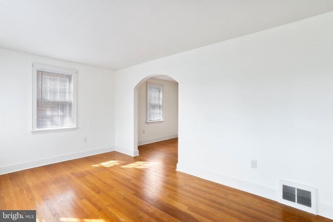 Foto del edificio - 502 Wayne Ave