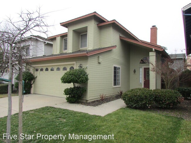 Building Photo - 3 br, 2.5 bath House - 3721 Woodglen Dr