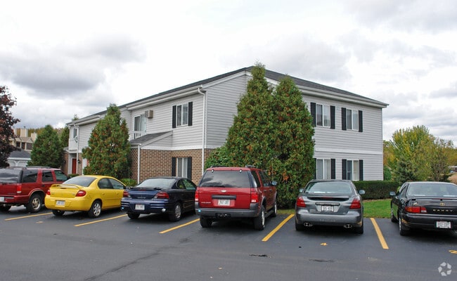 Building Photo - Marina Shores Apartments