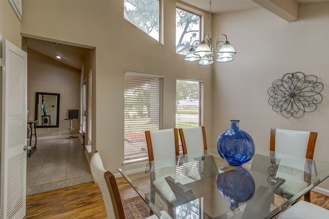 Foto del edificio - 6614 Winkleman Rd