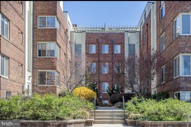 Primary Photo - 5403-5407 9th St NW