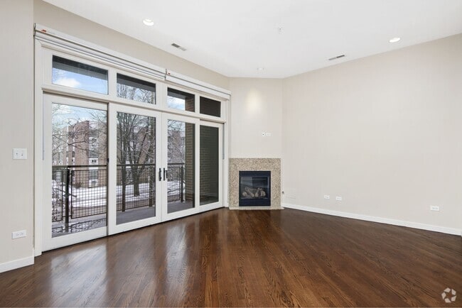 Building Photo - Oak Park Place