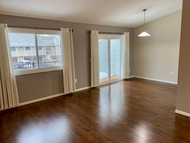Dining area - connected to living-room - 1594 Clemson Dr