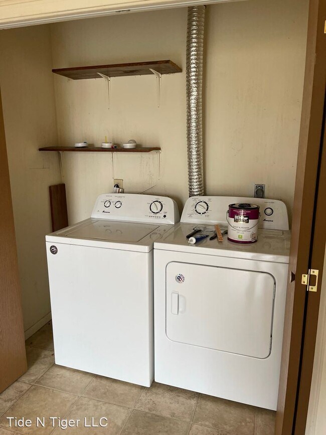 Foto del edificio - 3 br, 1.5 bath House - 545 Pear Tree Circle