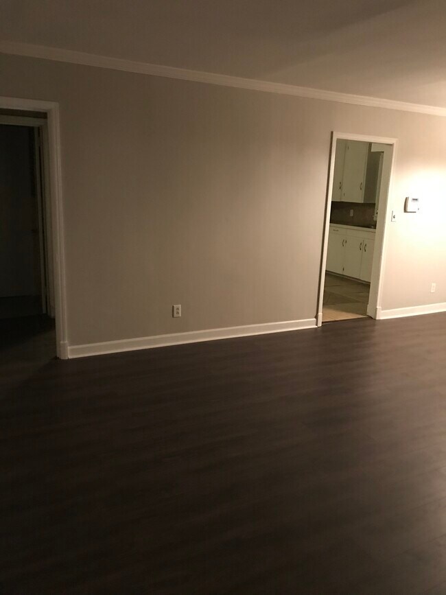 Foto del edificio - 728 Sewanee St