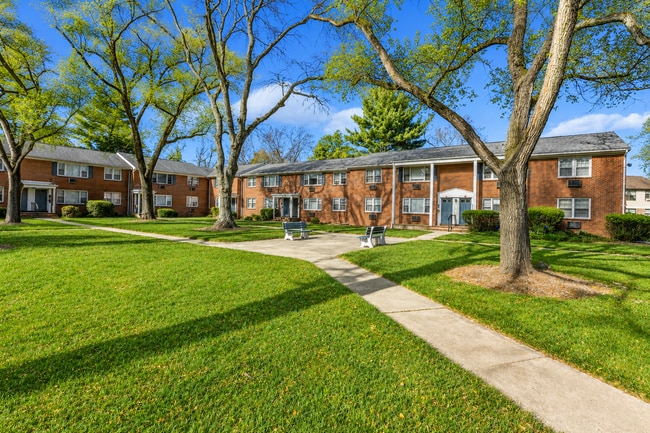 Foto del edificio - Hunterdon Mews