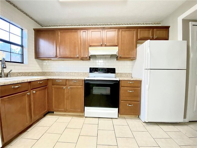 Foto del edificio - 2498 Hidden Cove Ct