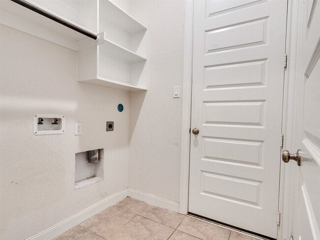 Building Photo - 12615 Hartford Bluff Ct