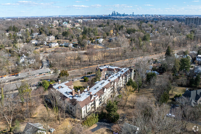 Aerial Photo - Merion Manor