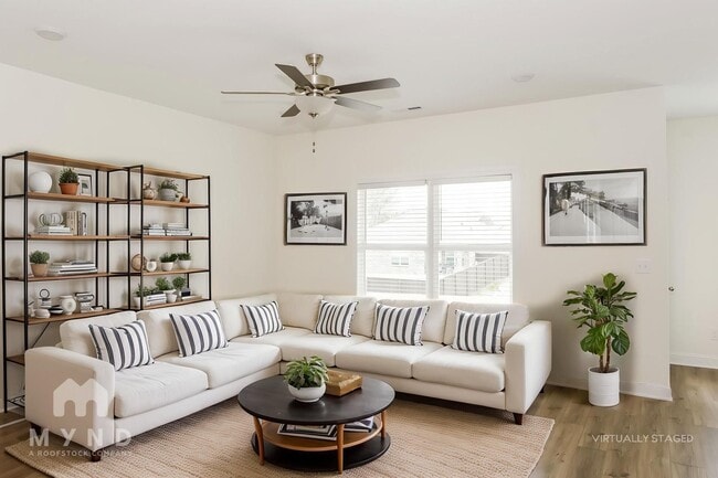 Building Photo - 150 Rose Vly Dr