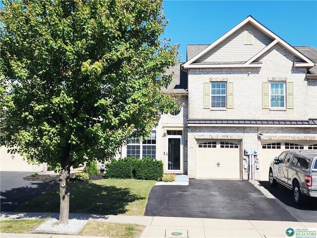 Building Photo - 254 Blue Sage Dr