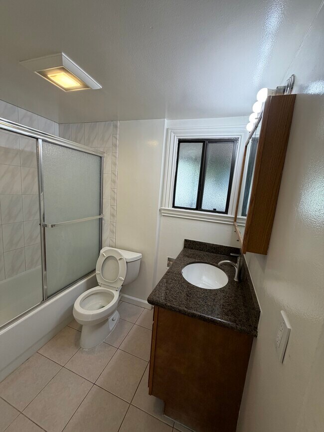 Foto del edificio - 3833 Beresford St