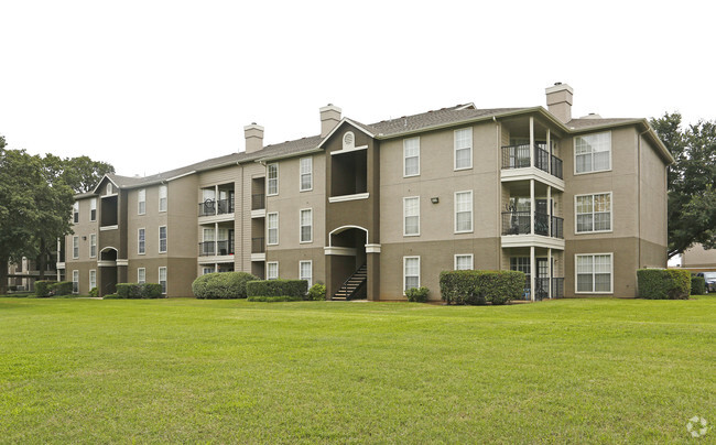 1 Bedroom Apartments under $1,000 in Lewisville TX - Page 2