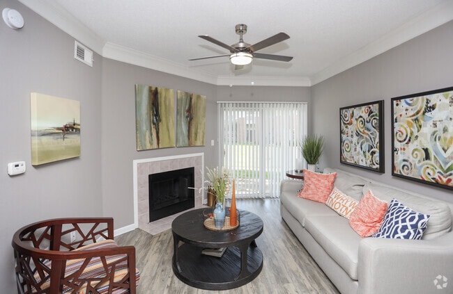 2BR, 2BA / Norway - 1084 SF - Park at Eagle Creek