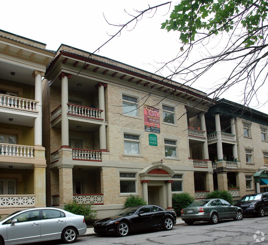 Foto principal - Holden Street Apartments