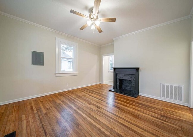 Foto del edificio - 31 Woodland Cir