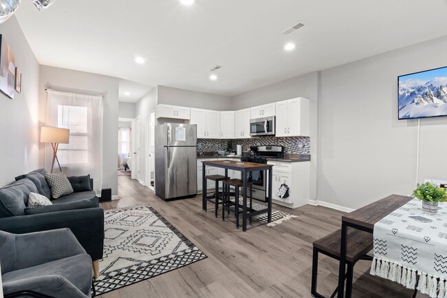 Foto del edificio - 5911 Warrington Ave