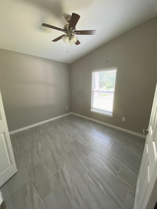 Foto principal - 2893 S Palmetto Ave