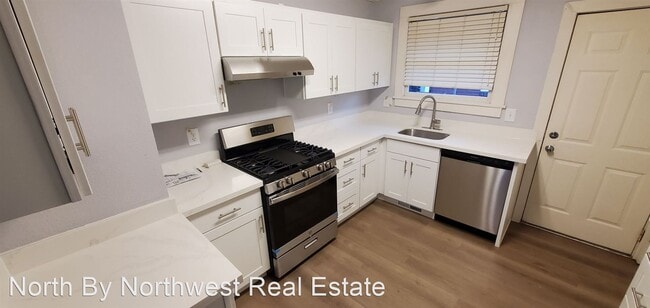 Building Photo - 3 br, 2 bath House - 6807 Weedin Pl NE