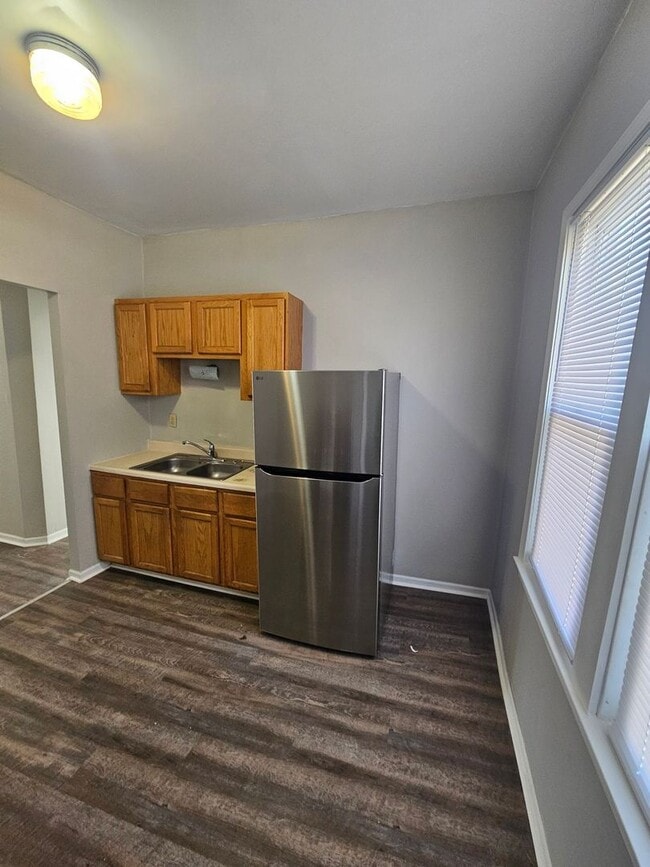 Building Photo - 2135-2137 N 44th St. (Duplex)