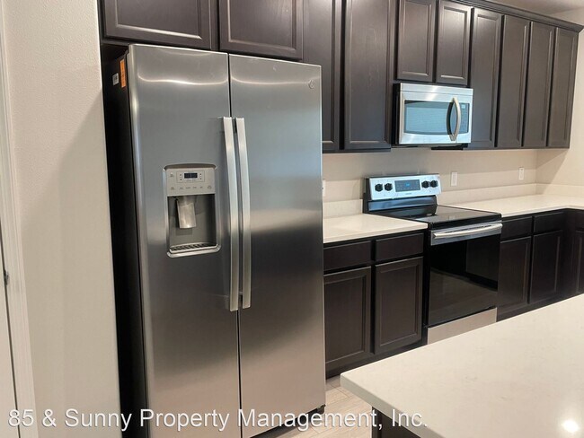 Building Photo - 5 br, 3.5 bath House - 655 Boughton Way