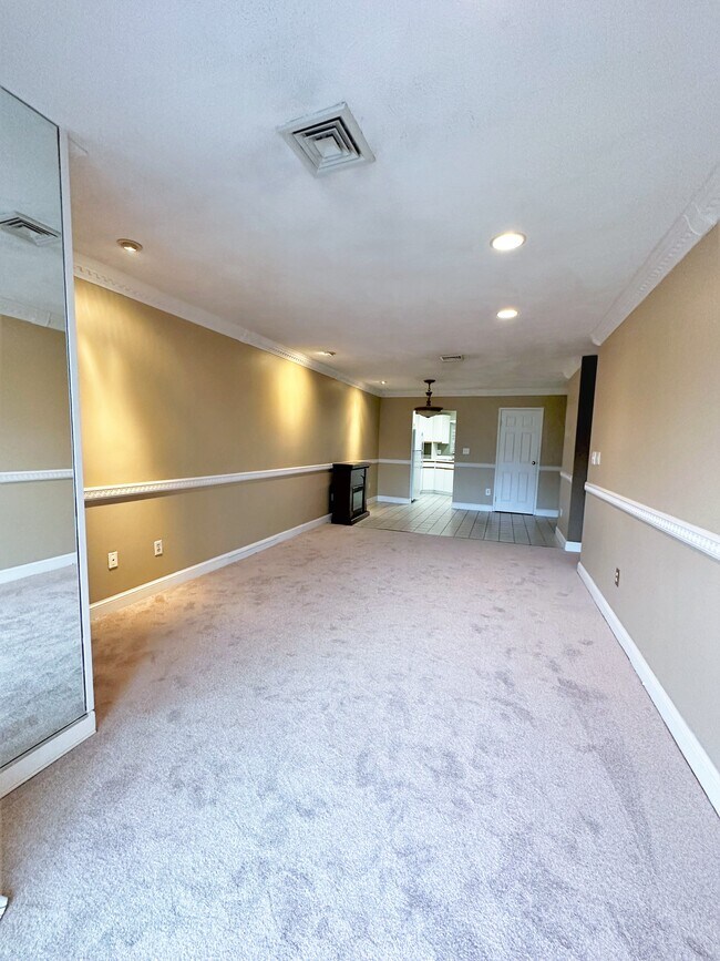 677 Quincy Shore Dr Unit 202, Quincy, MA 02170 Condo for Rent in Quincy, MA